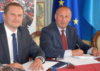 Umowa na rewitalizację Błonia podpisana