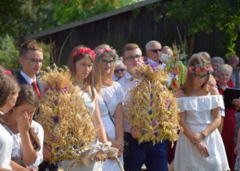 Wspólna zabawa na zakończenie żniw