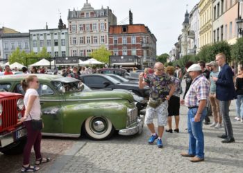 Amerykańskie samochody w Krotoszynie