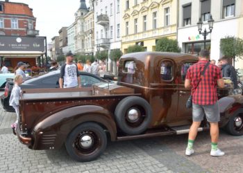 Amerykańskie samochody w Krotoszynie