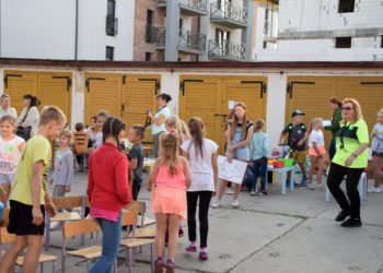 Świętowanie na ulicy Benickiej
