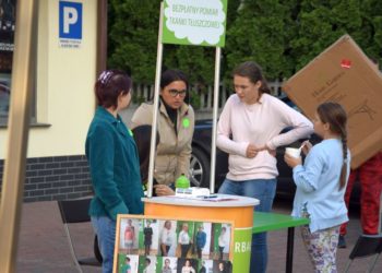 Świętowanie na ulicy Benickiej