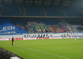 Wspierają drużynę, pamiętają o powstańcach