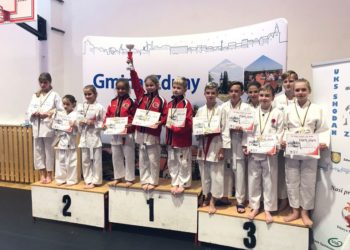 Wielkie zawody karate w Zdunach