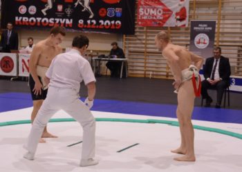 Pucharowe zmagania na dohyo