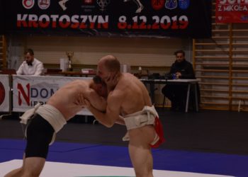 Pucharowe zmagania na dohyo