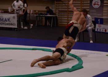 Pucharowe zmagania na dohyo