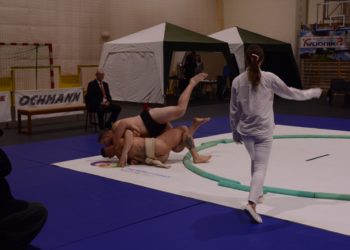 Pucharowe zmagania na dohyo