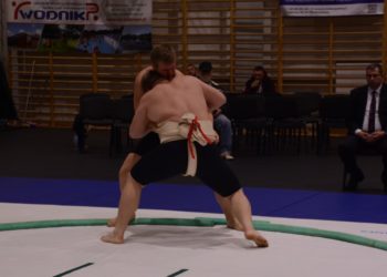 Pucharowe zmagania na dohyo