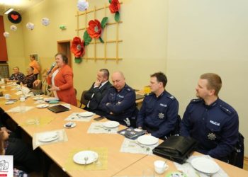 Policjanci spotkali się z seniorami