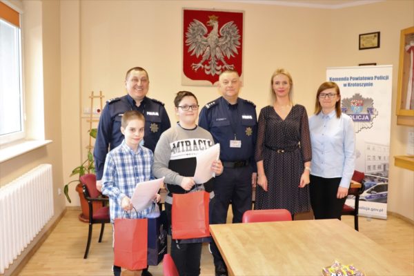 Wspaniała postawa młodych ludzi