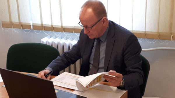 Dyrektor odpowiada na zarzuty