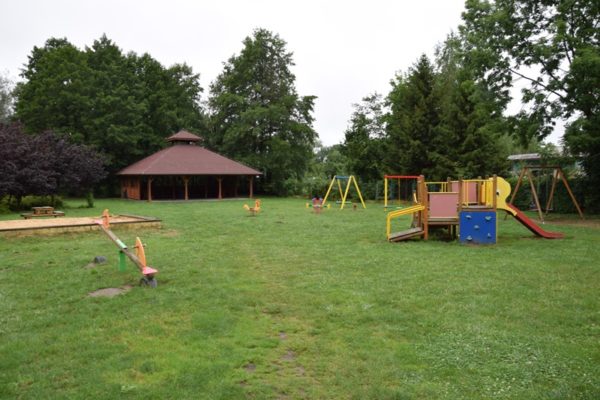 Place zabaw znów otwarte!