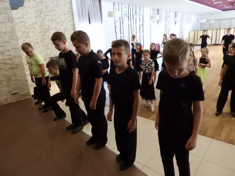 Taniec zagościł w Leśniczówce