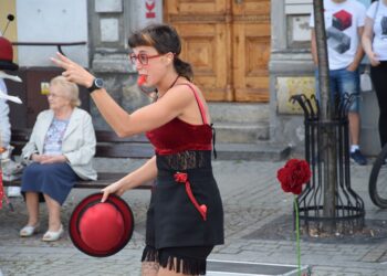 Rewelacyjnie i z polotem