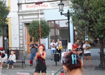Rewelacyjnie i z polotem