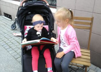 Publiczne czytanie komiksów