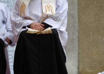 Maryja pomaga swoim czcicielom