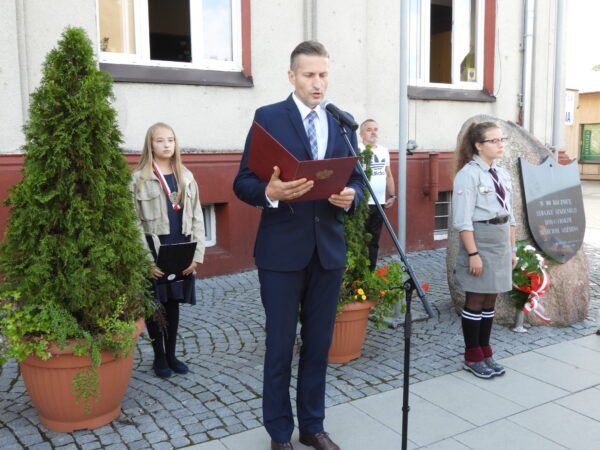 Koźmińska Jedynka przechodzi na zdalne nauczanie