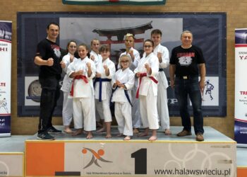 Shodan z dziesięcioma medalami Shodan z dziesięcioma medalami