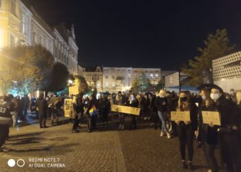Protesty przeciwko orzeczeniu Trybunału Konstytucyjnego