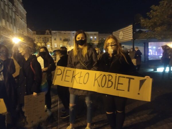 Protesty przeciwko orzeczeniu Trybunału Konstytucyjnego