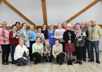 W bibliotece w Zdunach się rozwijają i… czas umilają!