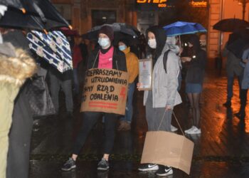 Kolejne protesty przeciwko decyzji TK