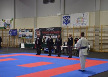 ASW Nippon i UKS Shodan na podium