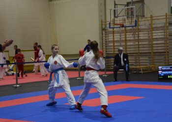 ASW Nippon i UKS Shodan na podium