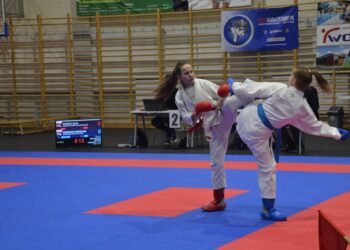 ASW Nippon i UKS Shodan na podium
