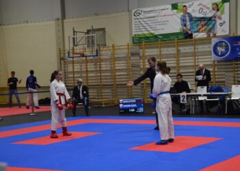 ASW Nippon i UKS Shodan na podium