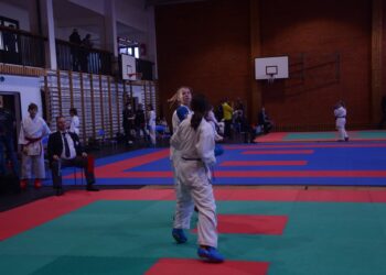 Gospodarze zdominowali zawody