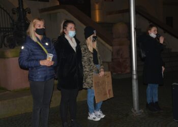 Protest w mniejszym gronie