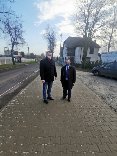 Kolejne remonty chodników w gminie