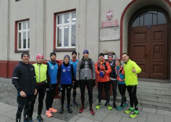 Dla Madzi pokonali trasę maratonu