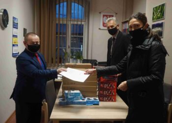 Kolejne laptopy dla szkół