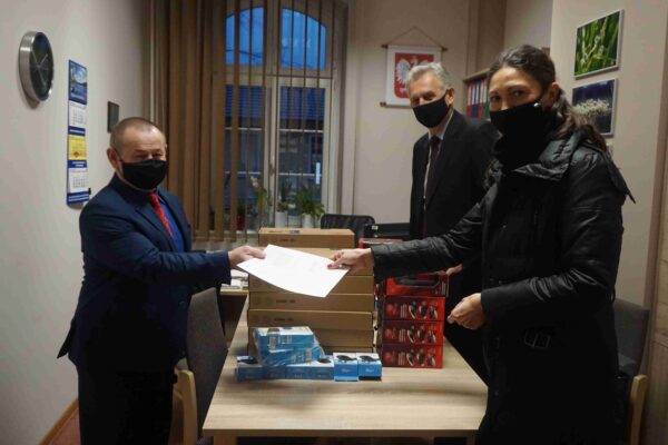 Kolejne laptopy dla szkół