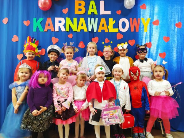 Karnawałowa zabawa przedszkolaków