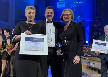 Irydowy HIT dla ZSTO!