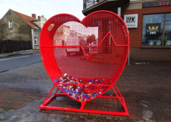 Serca niosące pomoc