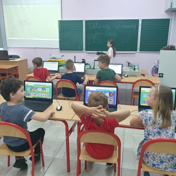 Drzwi otwarte w Społecznej Szkole Podstawowej Drzwi otwarte w Społecznej Szkole Podstawowej