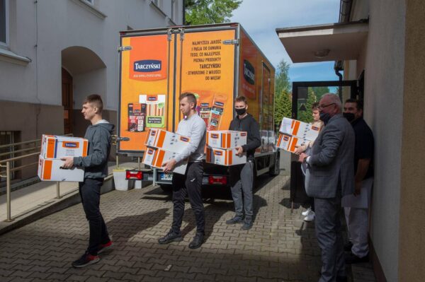 Smaczne przekąski dla uczniów
