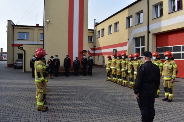 Uroczysta zmiana służby