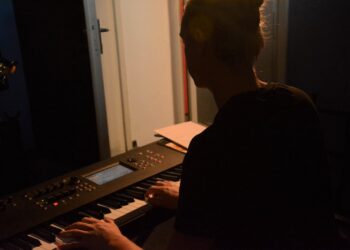 Wracają na scenę z przytupem