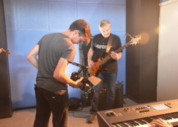 Wracają na scenę z przytupem