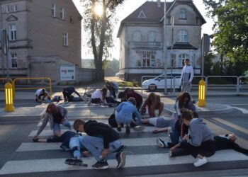 Bądźmy bezpieczni na przejściach!