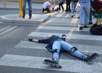 Bądźmy bezpieczni na przejściach!