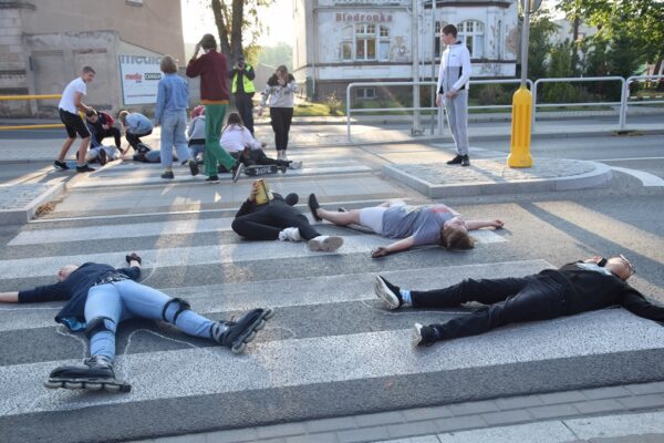 Bądźmy bezpieczni na przejściach!