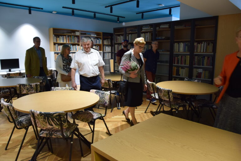 Radni z wizytą w bibliotece